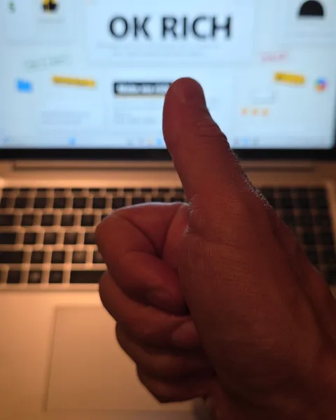 Sample thumbs-up photo. Already sold.